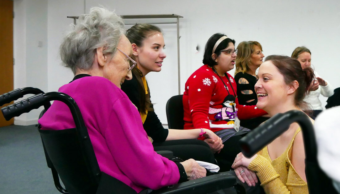 Music Makes us Sing dementia workshop at The Brain Charity