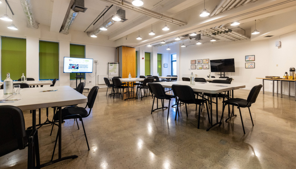 Seminar and lounge at The Brain Charity in classroom layout