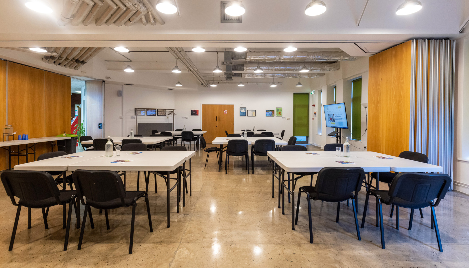 Seminar and lounge at The Brain Charity in classroom layout