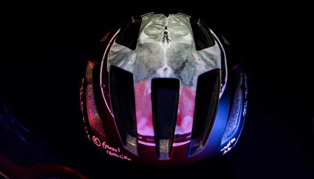 Endura Project Heid CAT scan design cycling helmet